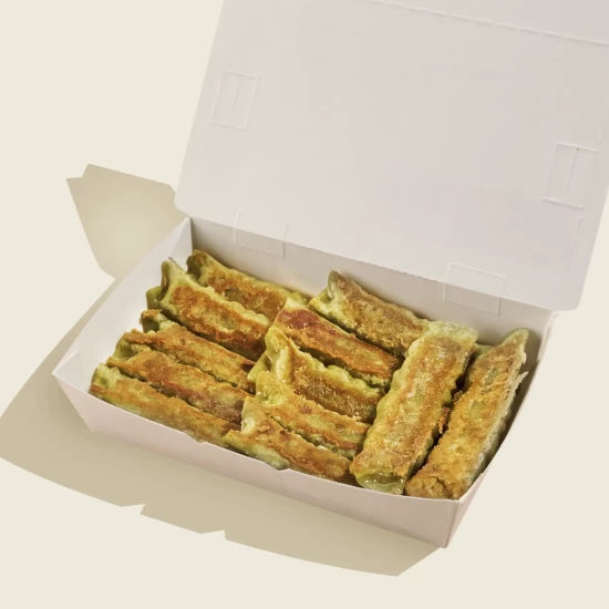 Veggie potstickers x 12